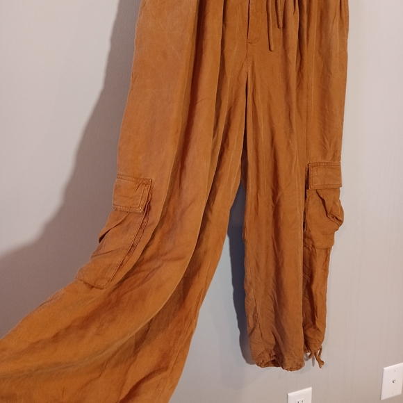 Free People Palash Cargo Pant in Goldenrod Size M - Picture 5 of 7